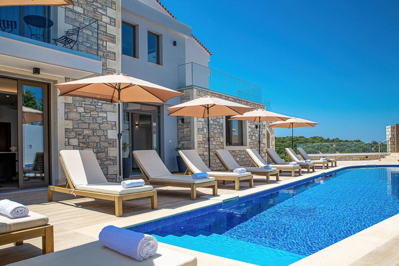 Grand Resort Villa Elefterna Luaran gambar